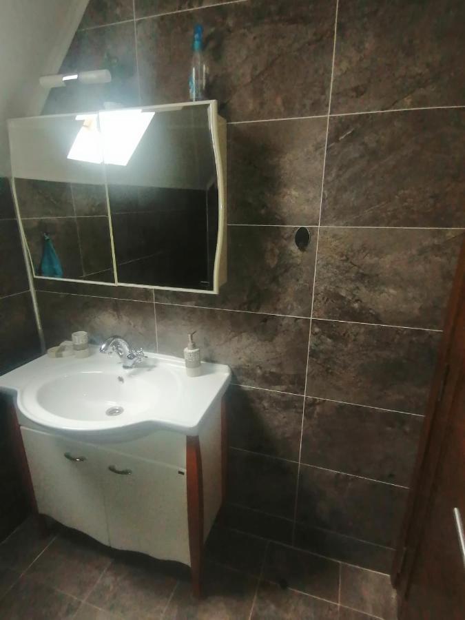 P-Zlatar, Apartman 3 Brdo Exterior photo